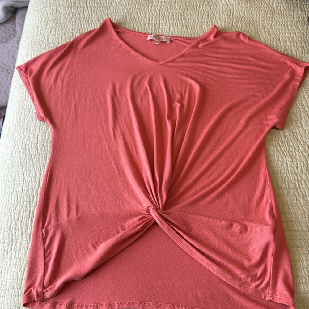 Philosophy V-Neck Short Sleeve Twist Front Top